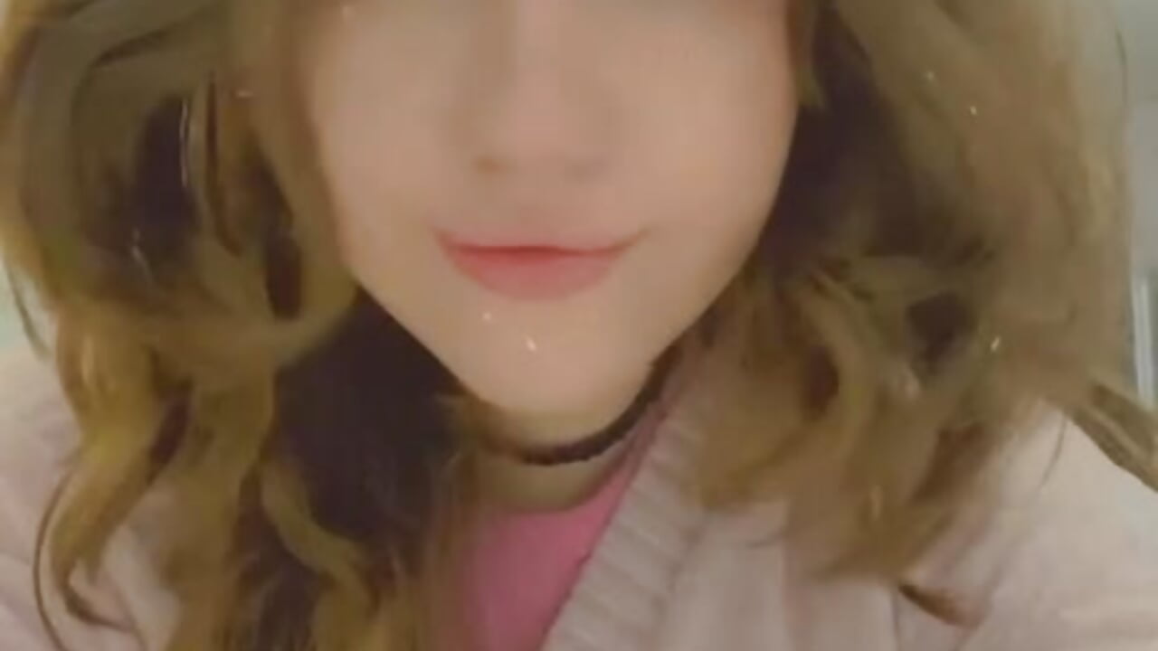 Hello ^.^ - video by Lizzy_Dizzy cam model