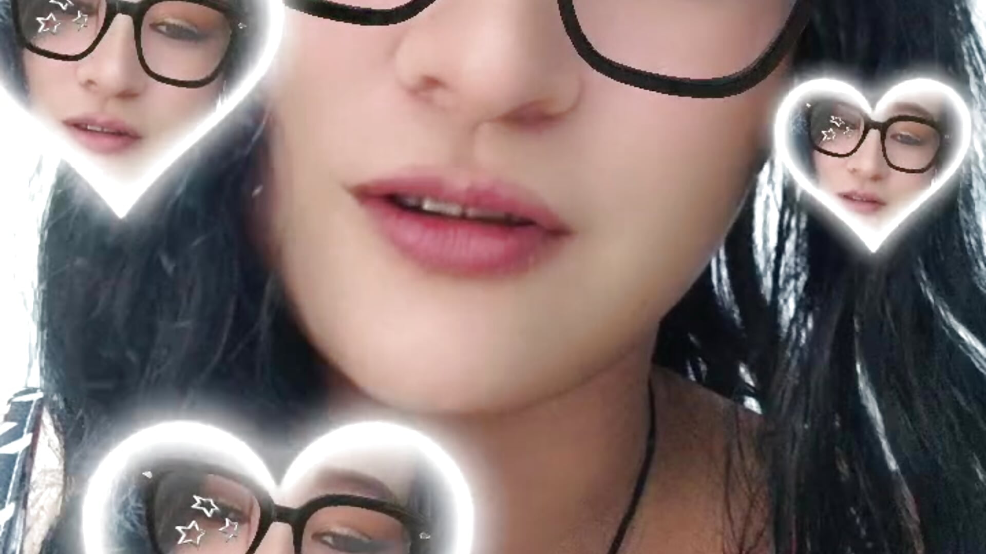 2024-12-13-034205549 — filmik alondraabrown, modela(-lki) na kamerkach