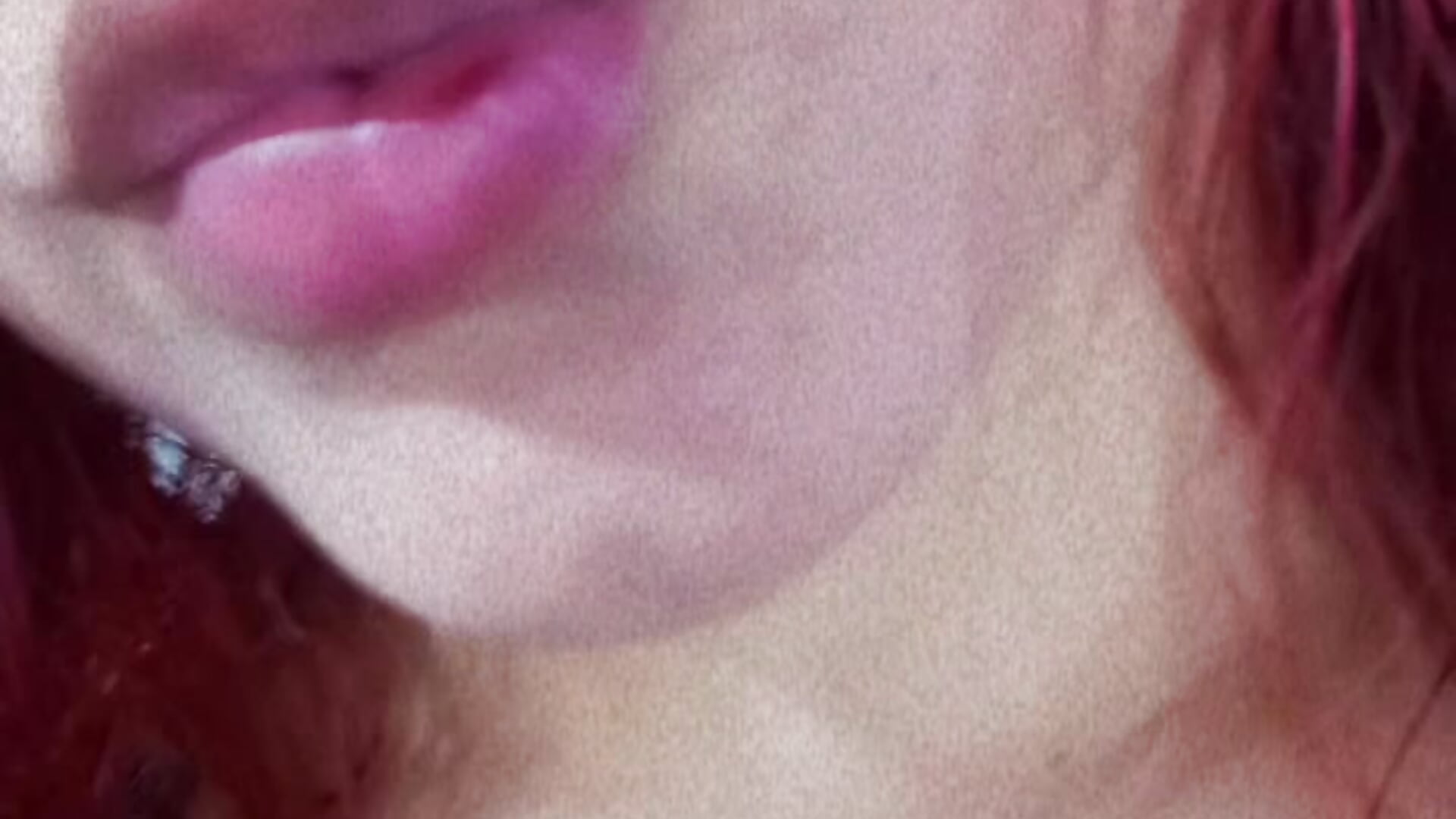 Kisses 💋💕 - video by lynieh- cam model