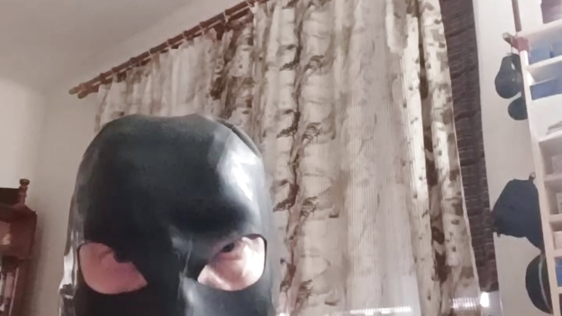Rubber 1 - clip cu RubberFetish89 model videochat