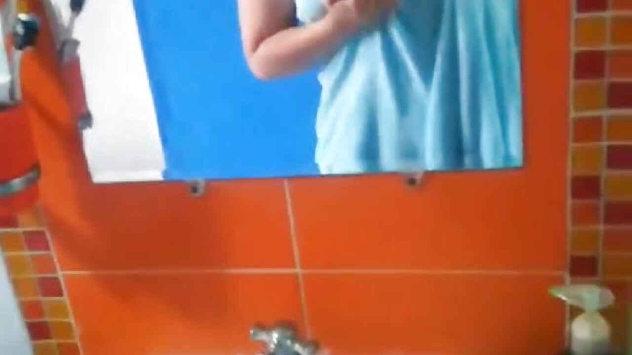 oops my towel fell off