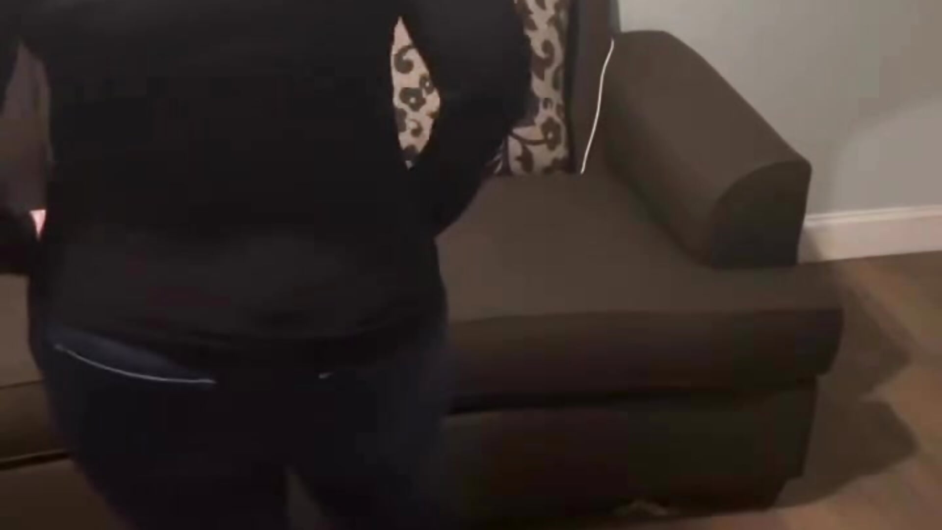 Let’s hang out and chill - video oleh MilfyMrsRobinson kamera model