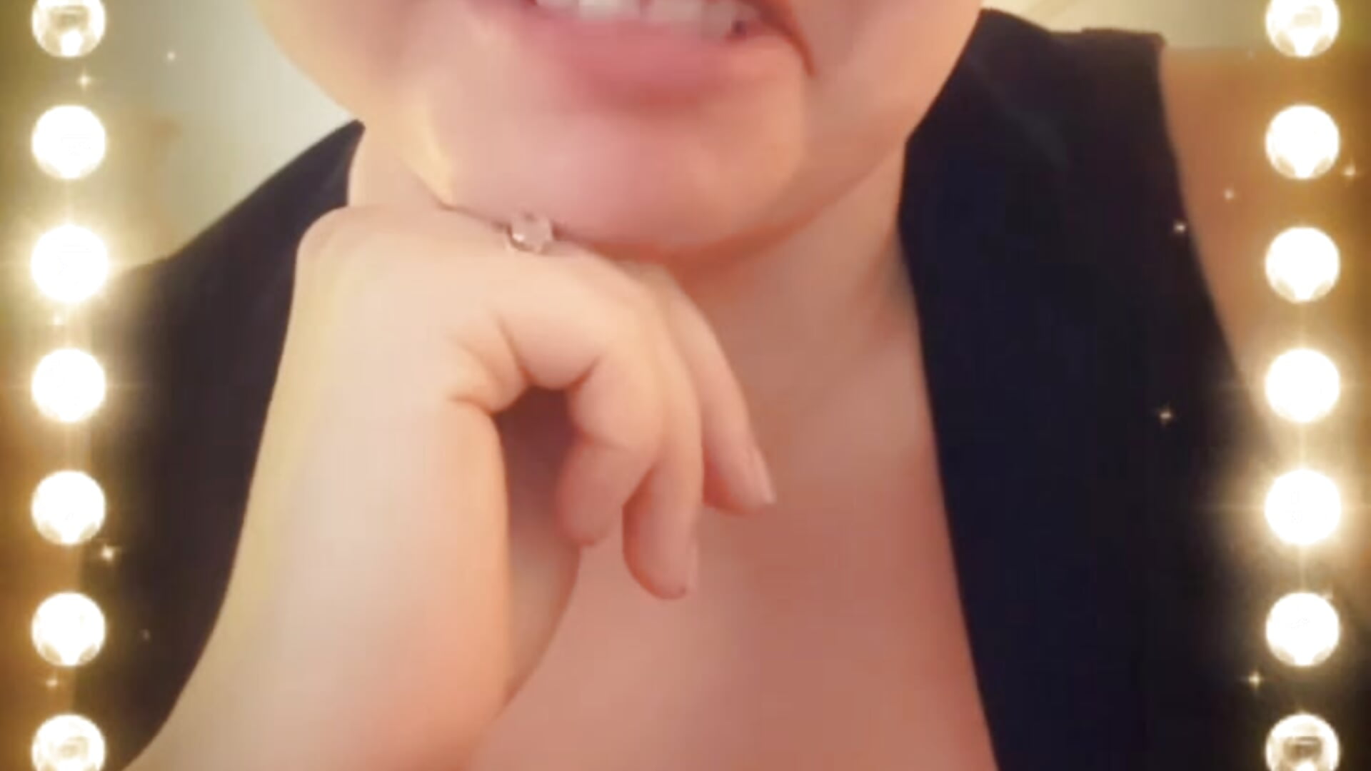 I’m not posting for pitty I’m posting so you learn from this experience - video của người mẫu cam MilfyMrsRobinson