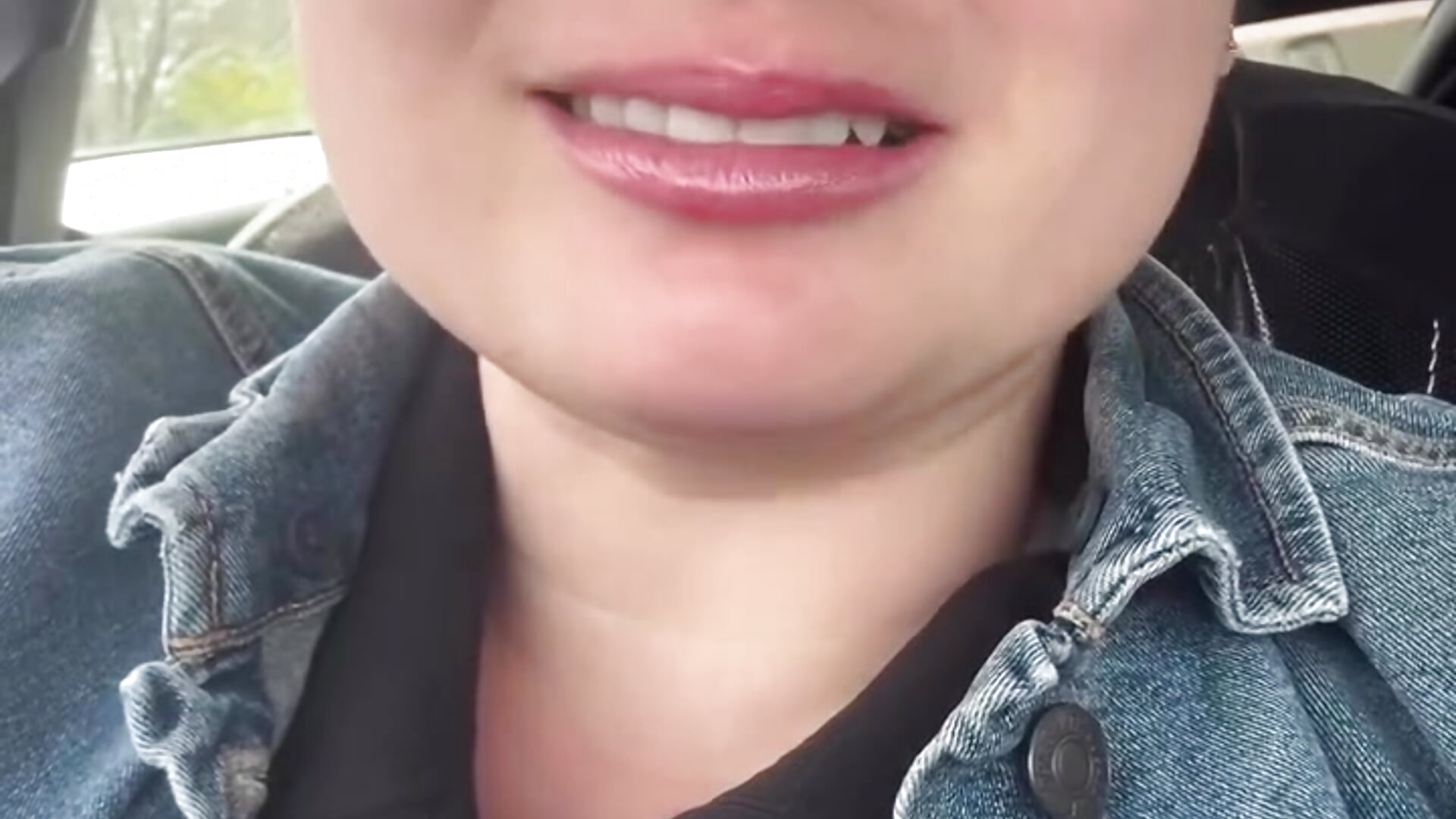 GOOD NEWS LETS CELEBRATE WITH GOOD VIBES - vídeo de MilfyMrsRobinson modelo de câmara