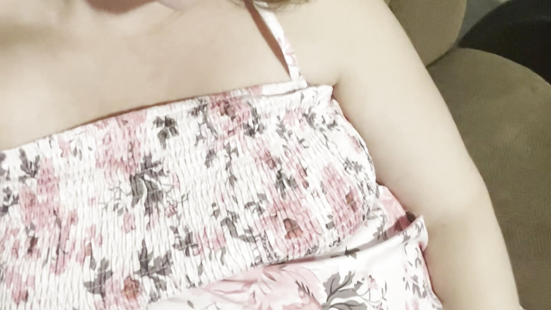 38 weeks - video by MilfyMrsRobinson cam model