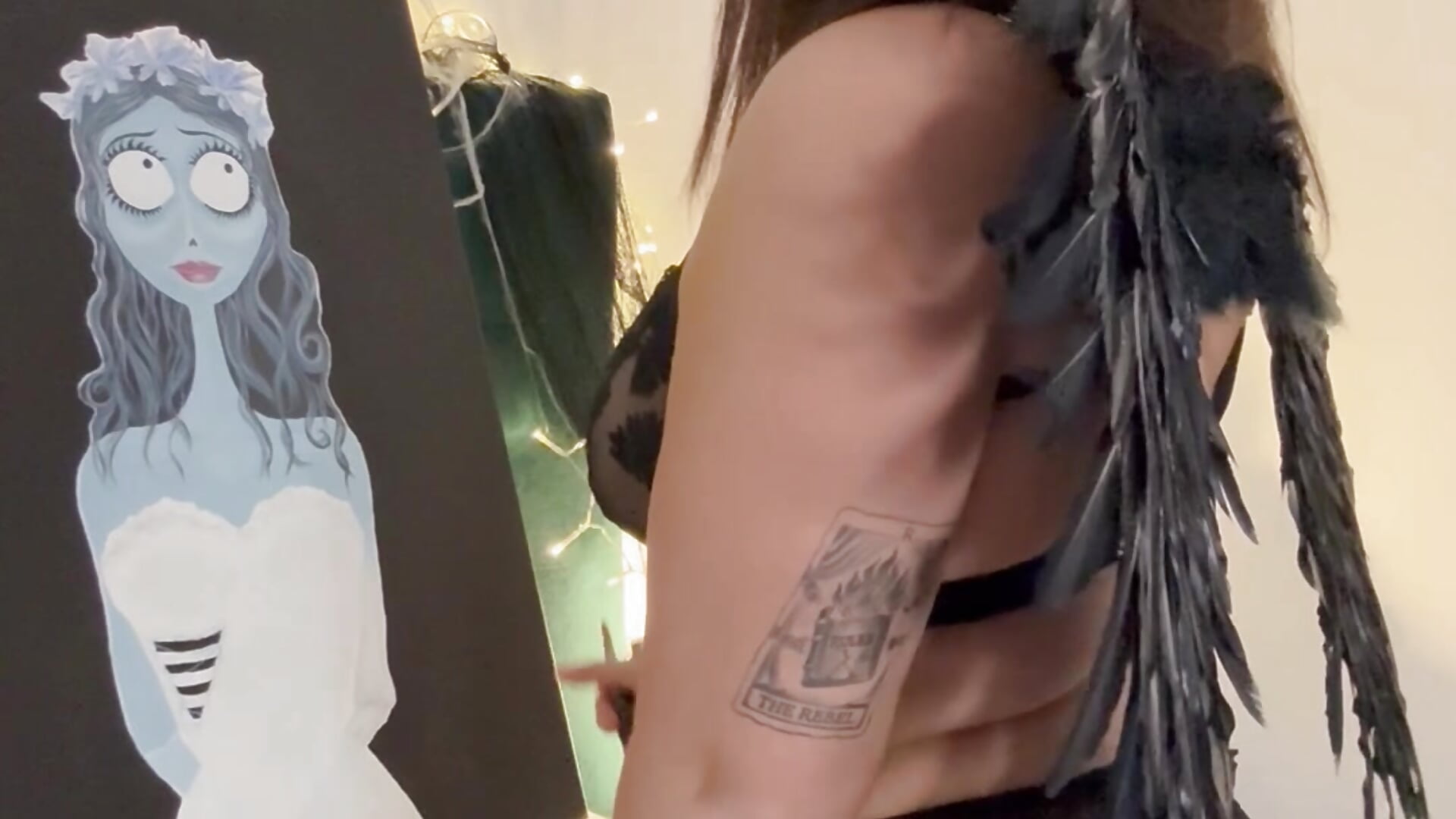 Happy Haloweenie - відео від вебкаммоделі KimArts