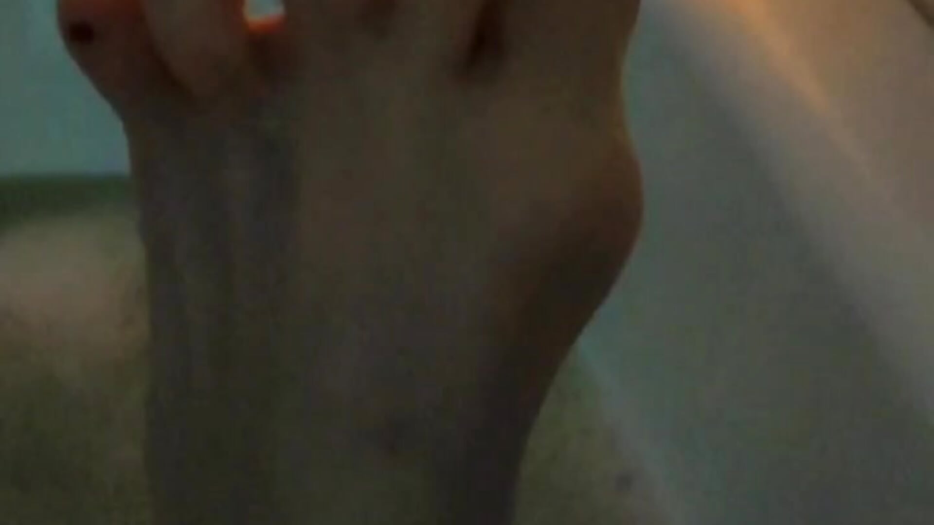 "Worship my red fingers 👣 legs of the goddess 👑 in foam"