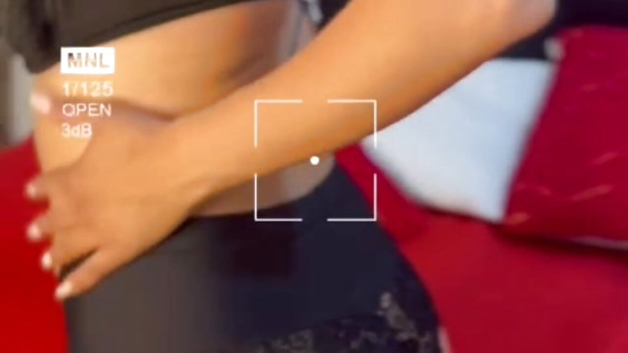 HUG ME❤ - video by salome__lopez_ cam model