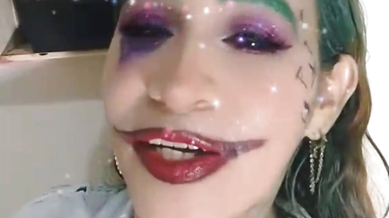 05ab94e4-addb-4722-b436-3f5a9eba168a - video by sharloth_x18 cam model