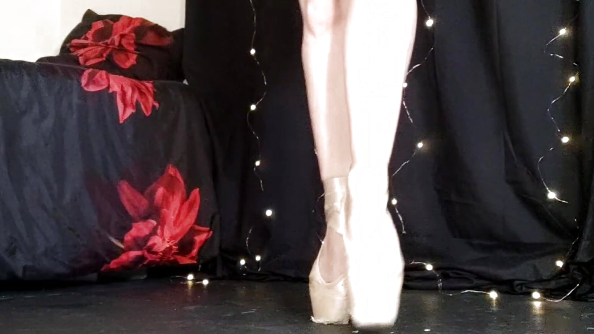Ballet🩰 - video oleh Milky_flexy_cat kamera model