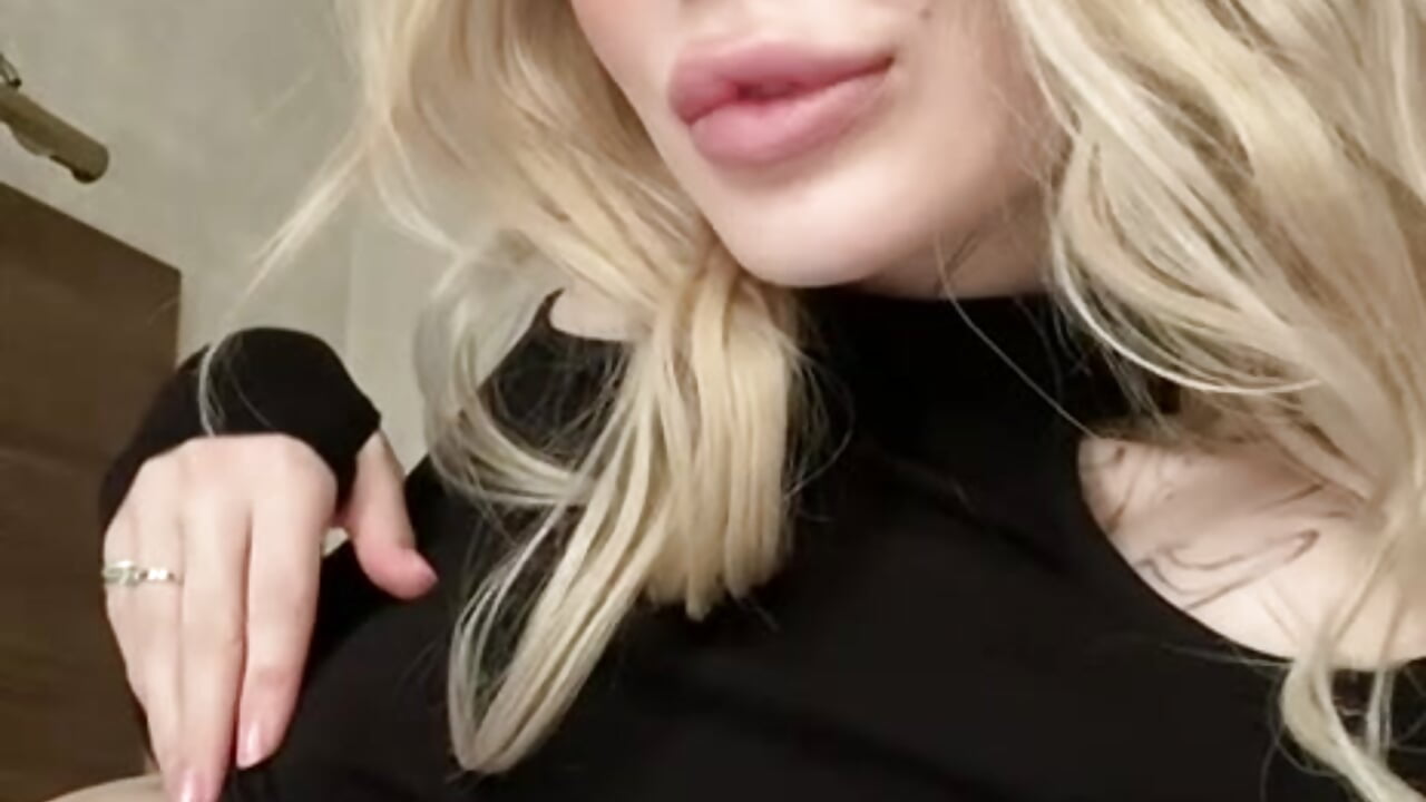 ^^ - vidéo du modèle de showcams meanexx