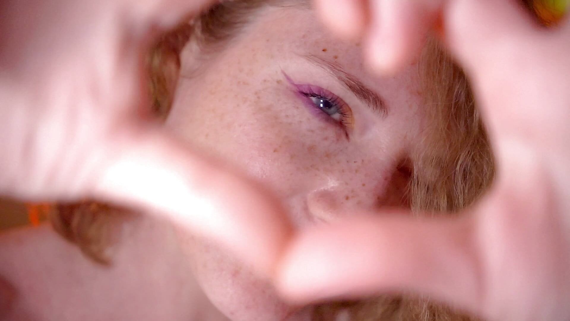 My sweet freckled face🙂 - Your_phobia adlı kamera modelinin videosu