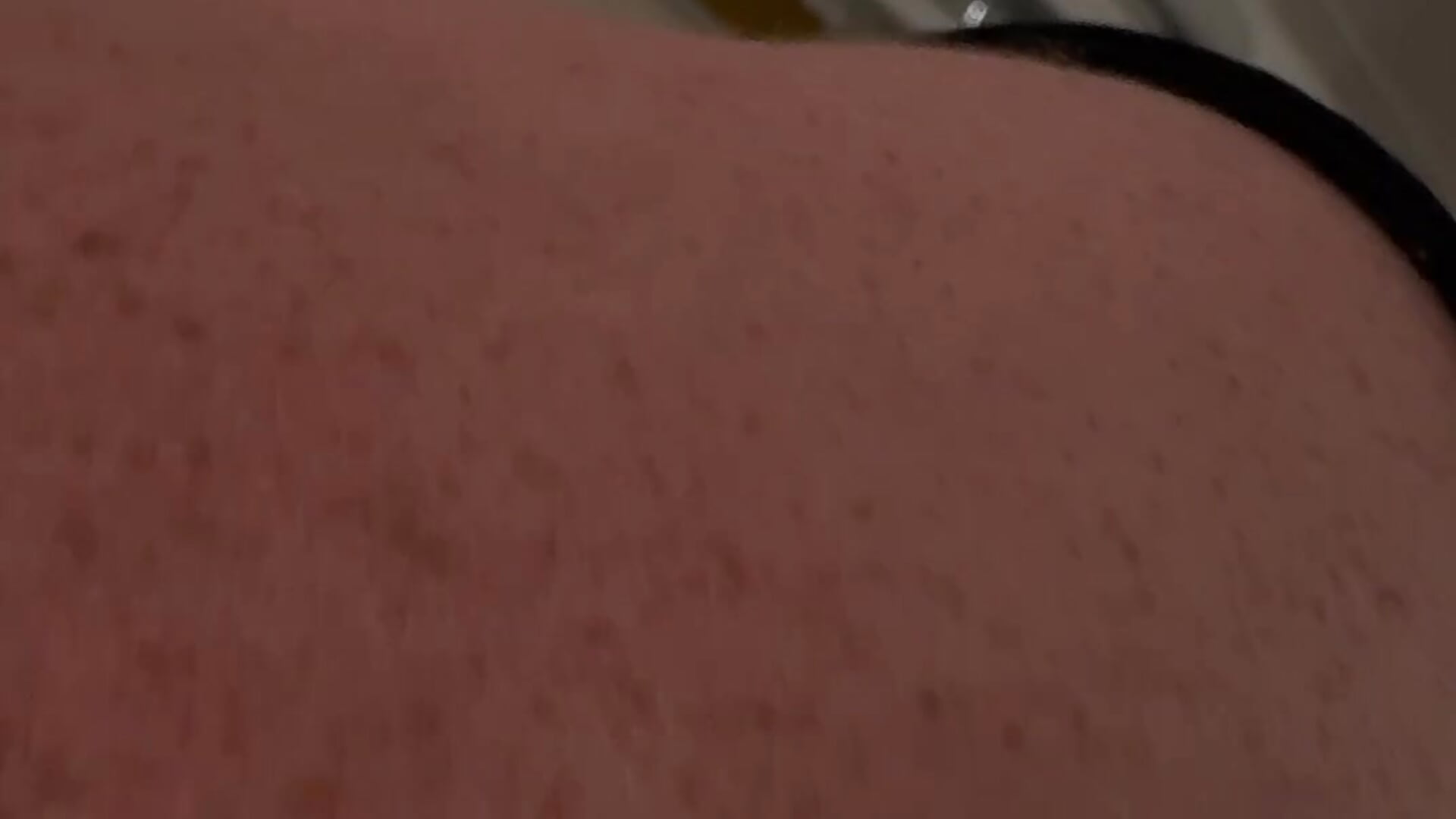 I bet you can't count all my freckles? – video af Your_phobia cam-model
