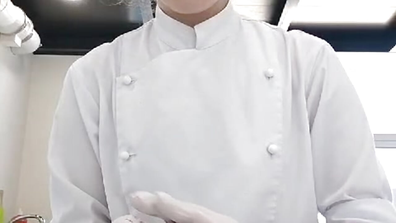 Cooking - video by Bella_Goddes cam model