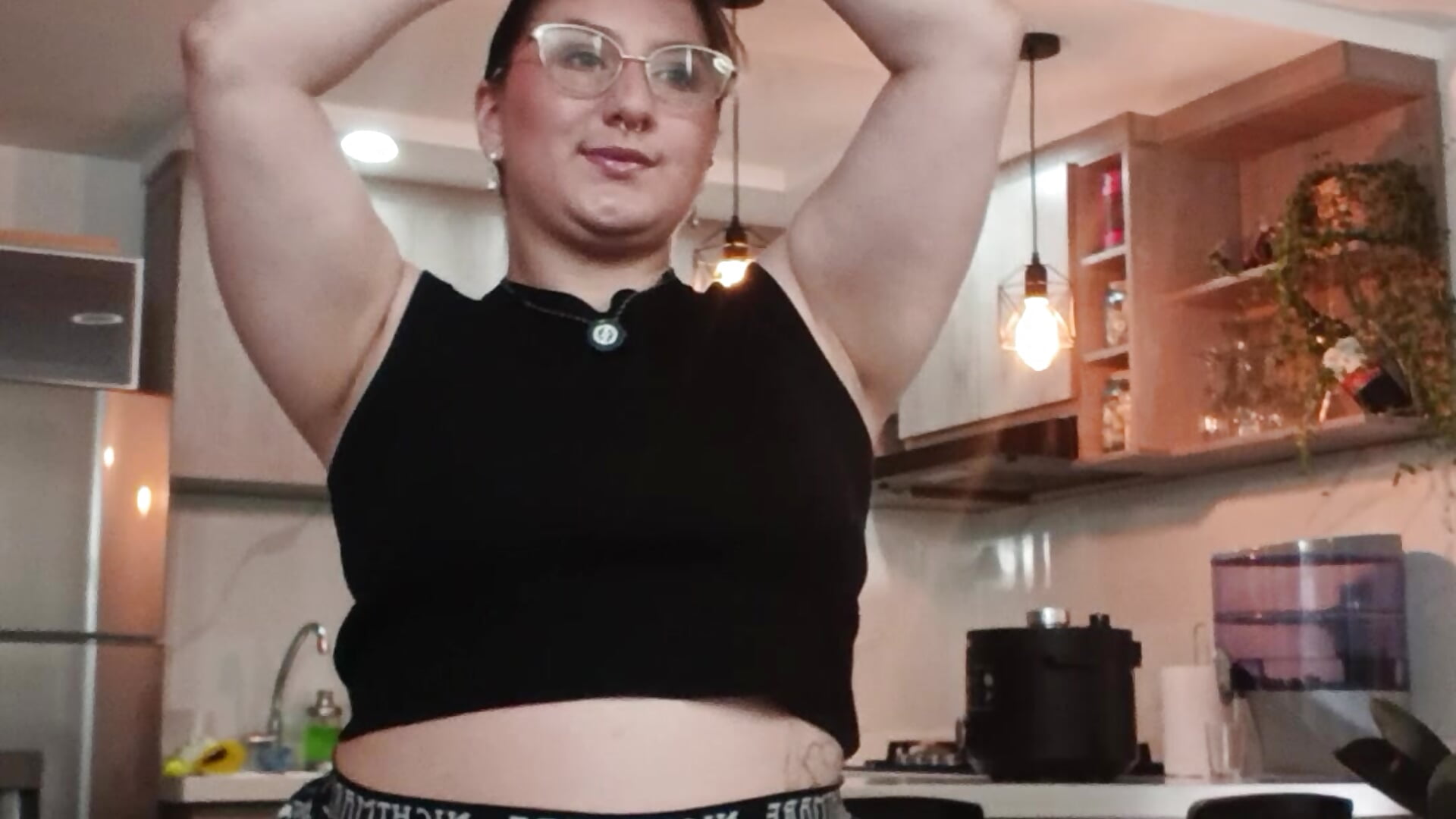 Undress me 🥰 - video di Ximenna_Cruz modella di cam