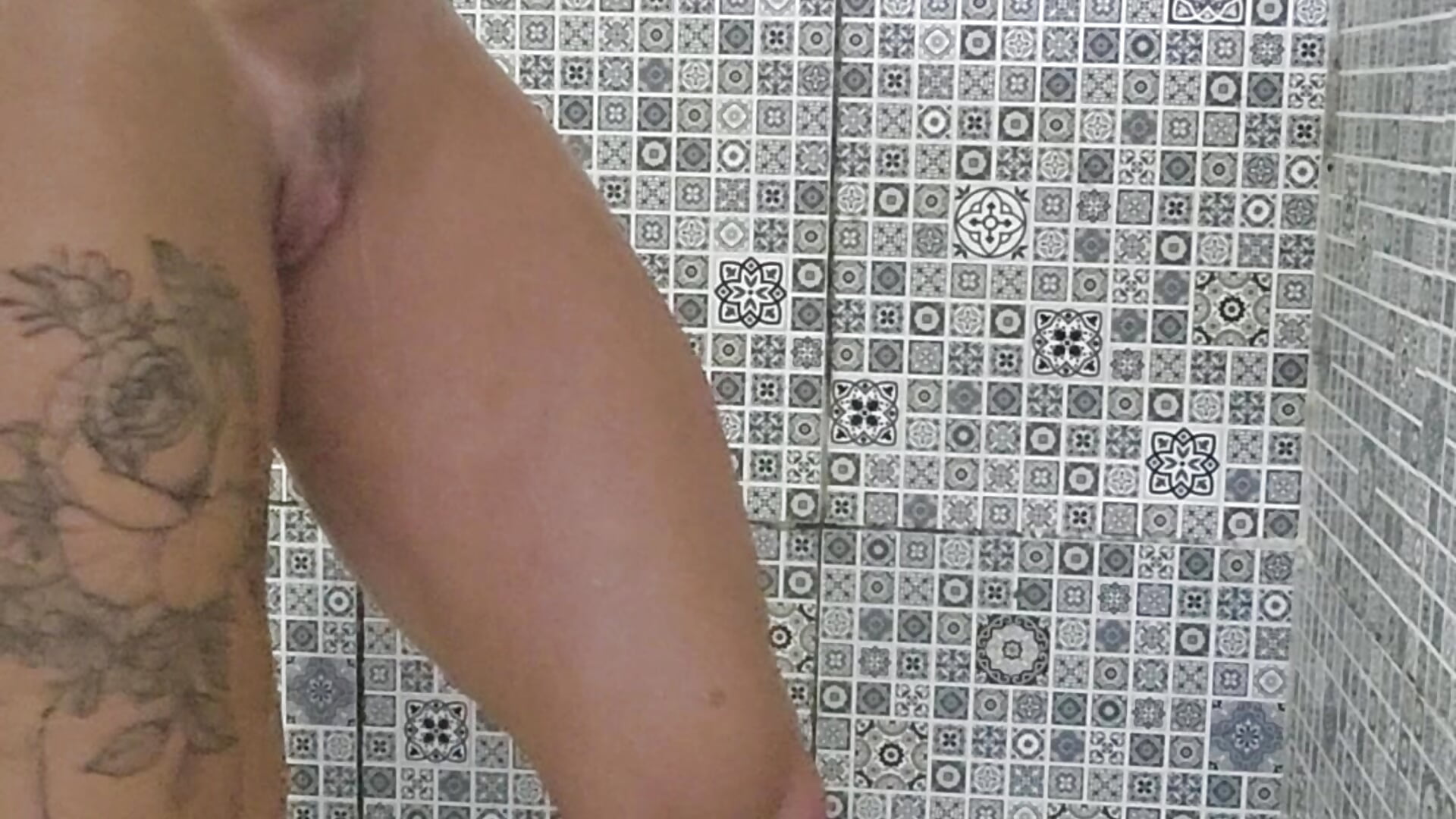 tomando banho