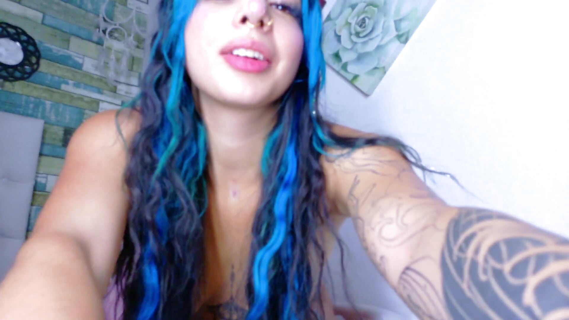 MY TATTOOS - vídeo de SaturnooStonee modelo de câmara