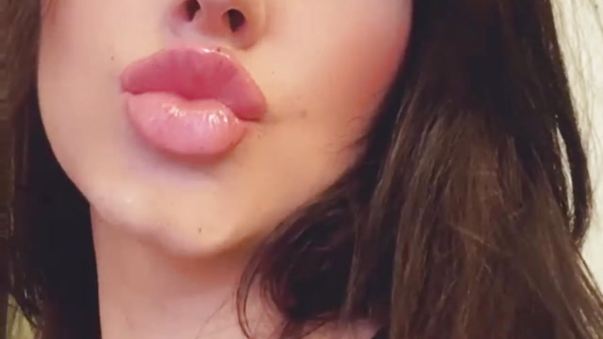 Tender kiss