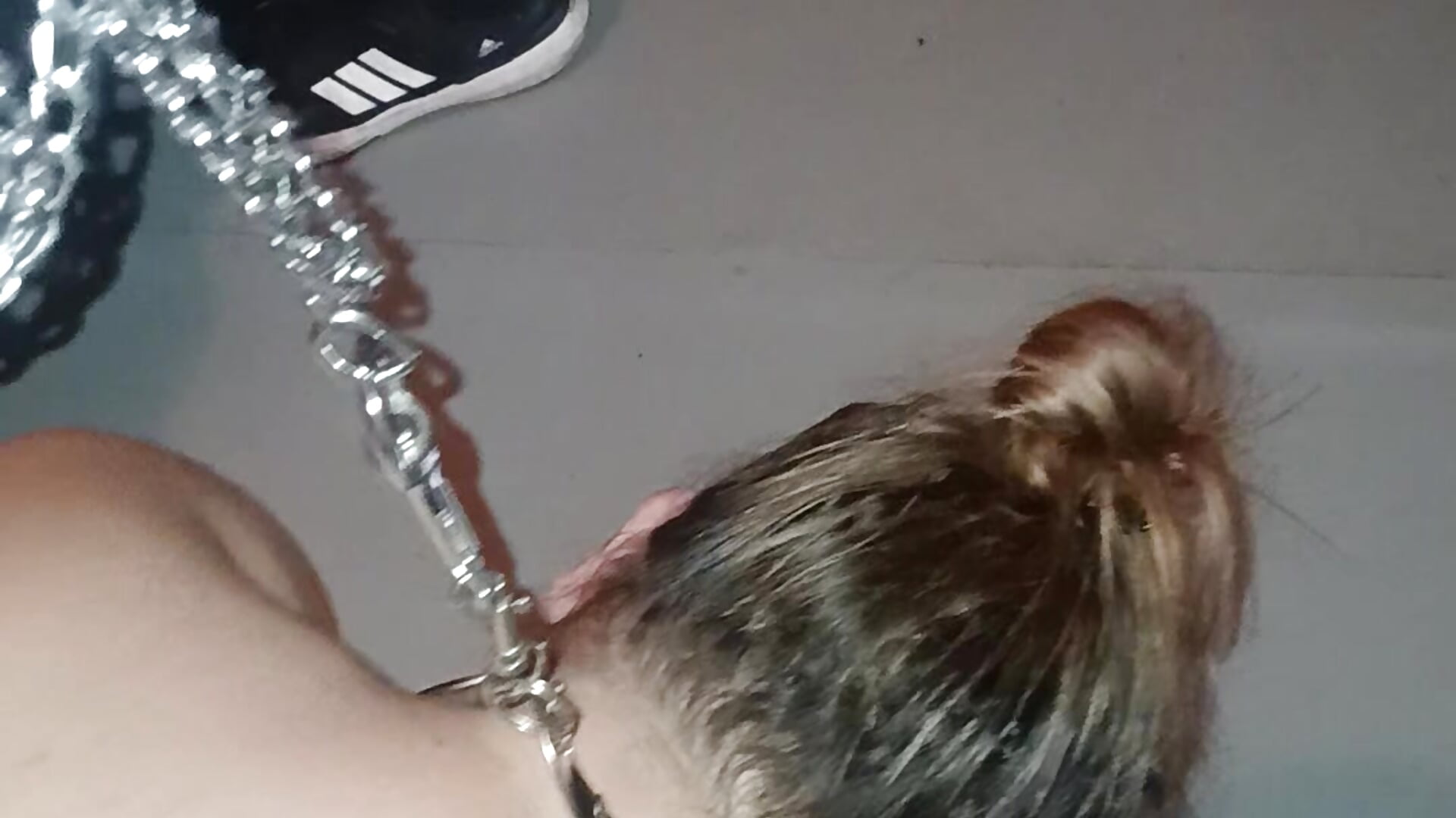 Adiestrando a mi esposa/esclava