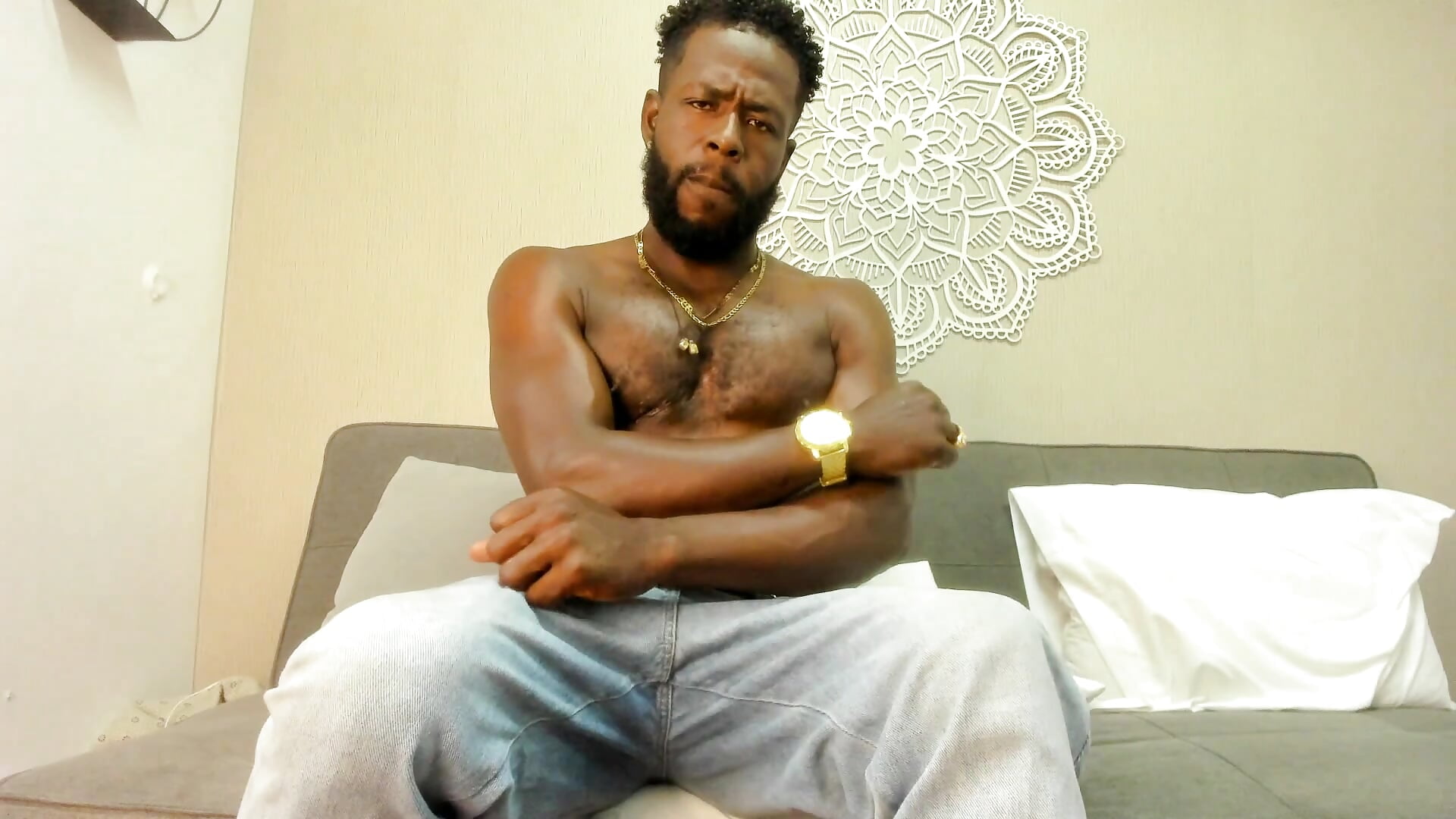Appreciate my body - video by Lebron_BBC cam model