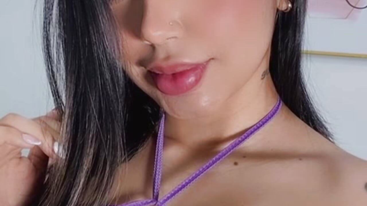 I'm waiting for you 💜 - video by innocentlady_ cam model