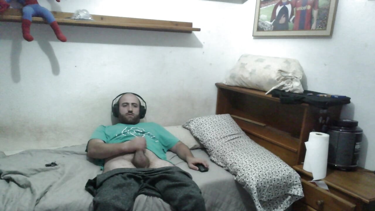 2025-10-31 21-02-02 - video by arrow_78 cam model