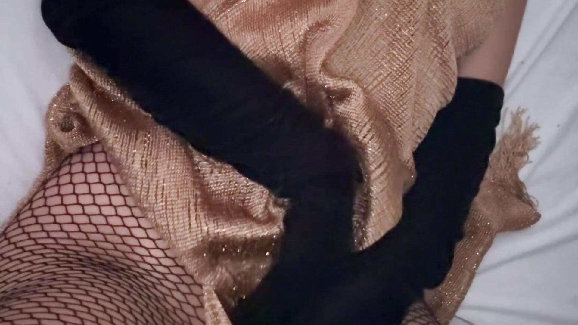 -video fishnet tights 🍒🍑💦 - video van -Stephanie- cam-model