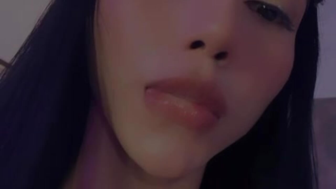 come love and I'll tell you something  😈🔥 - Nicolee_Lee 的视频