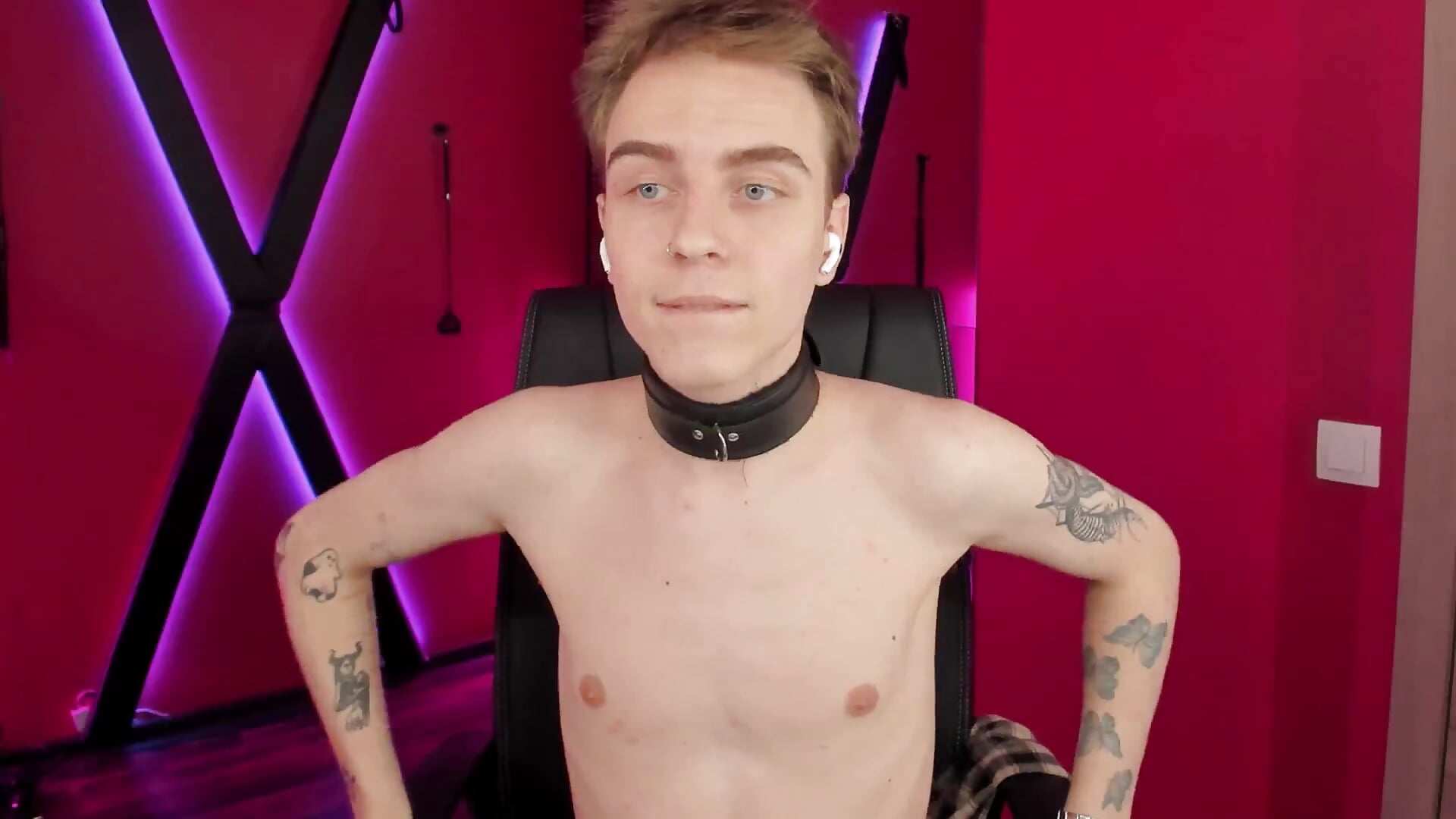 Piercing - video by MarcusLargus cam model