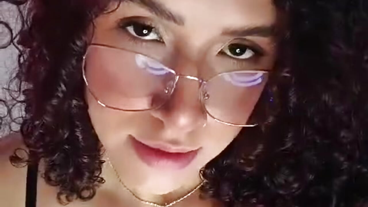 una crespa muy sexy - video by princess_yours cam model