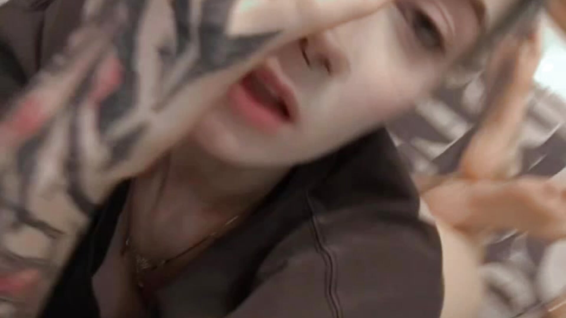 Need your kiss - christy_memeow 캠 모델의 동영상