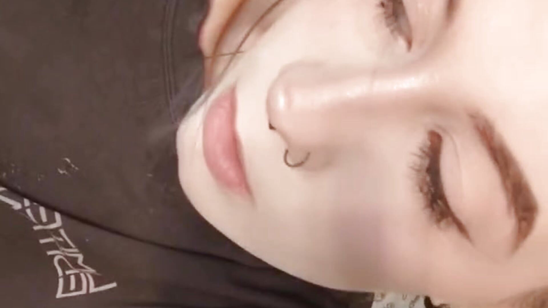 Hm - christy_memeow 캠 모델의 동영상