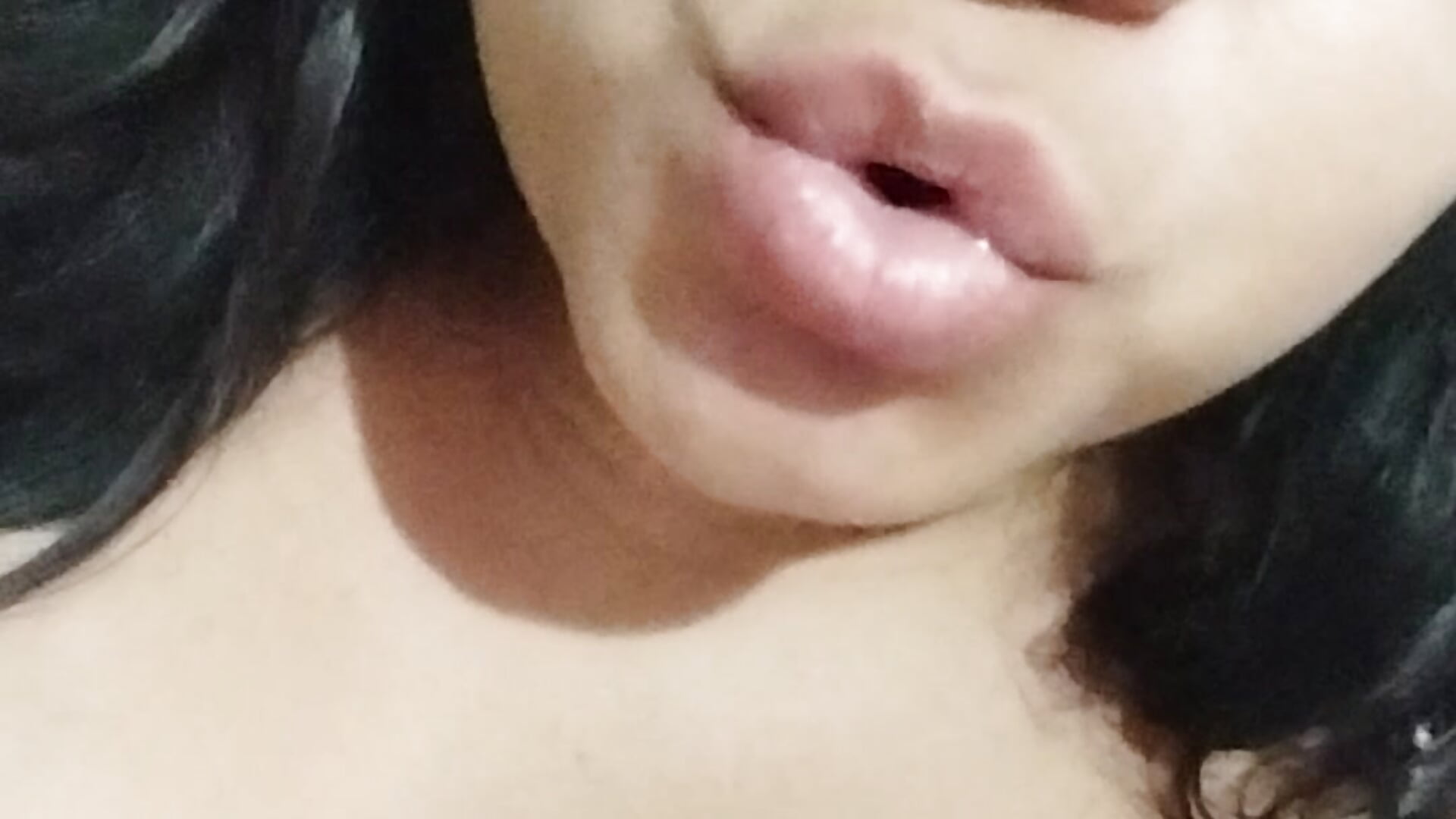 Natural 🫢😃 - video by Evaluna2110_ cam model