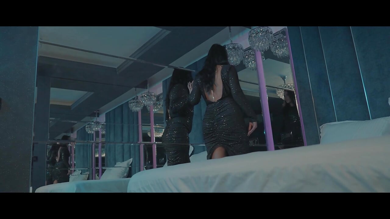 Teasing you - clip cu EricaRosse model videochat