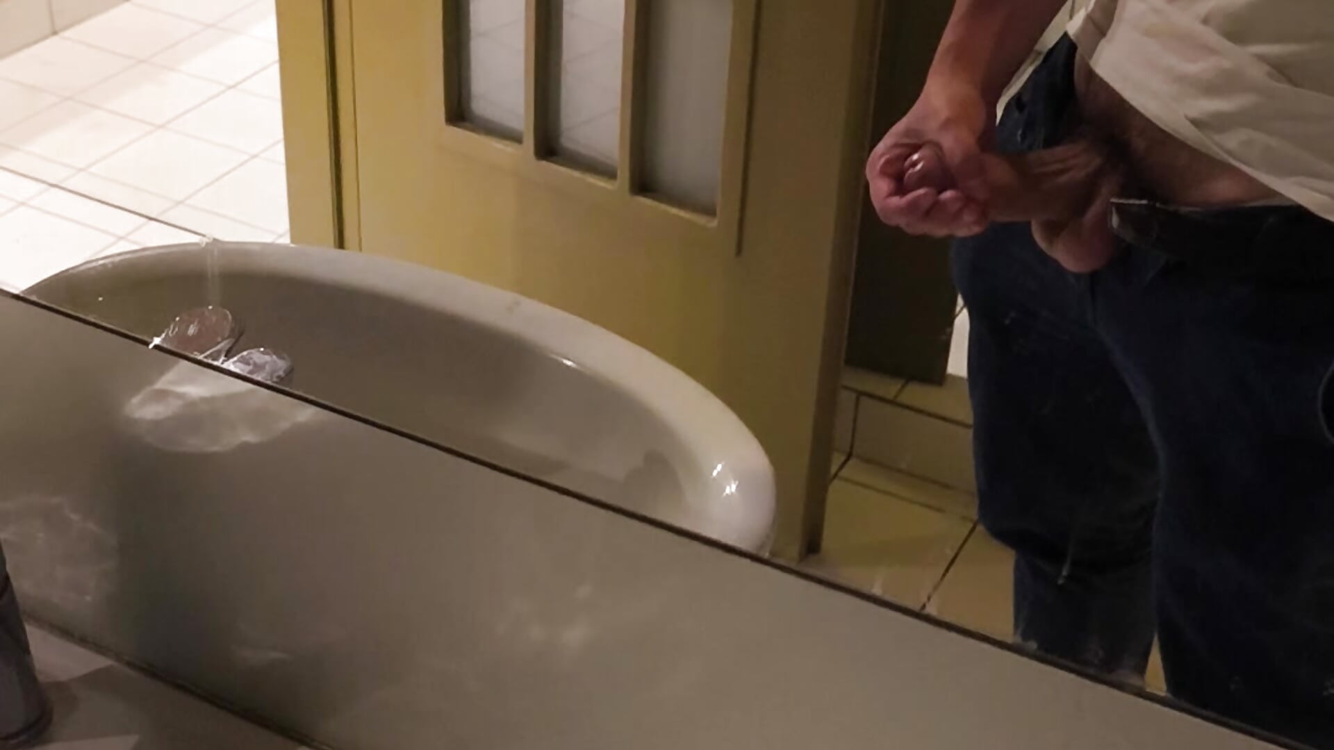 Jerk off in the mirror