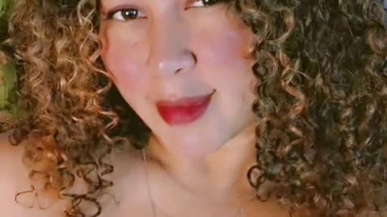 hello baby, I always love having you in my room and making you happy 🥵😈 - video by Kenia_tompson01 cam model