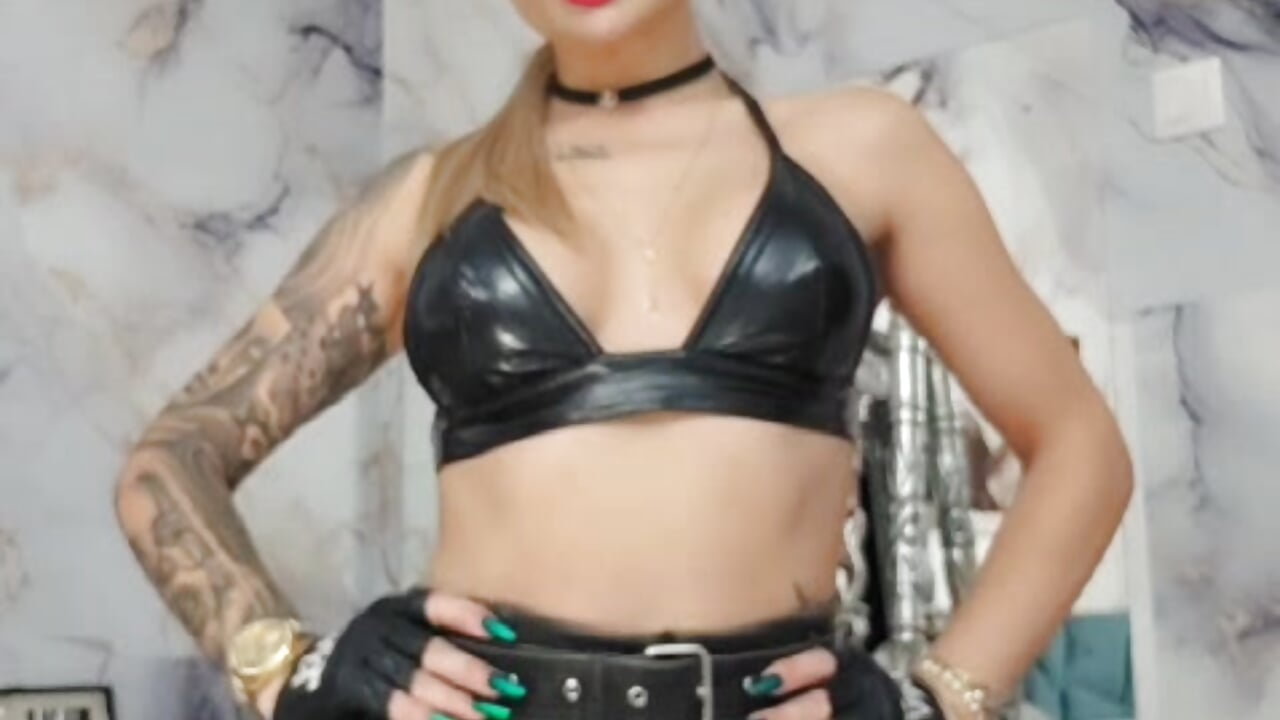 Have you been a good boy ? 🤪 - video by NightshadeIris cam model