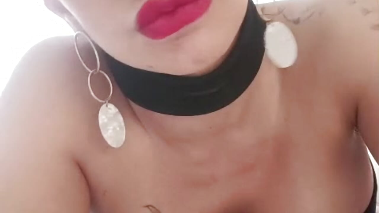 Sexy and casual - video by LILIANHOT-milf cam model