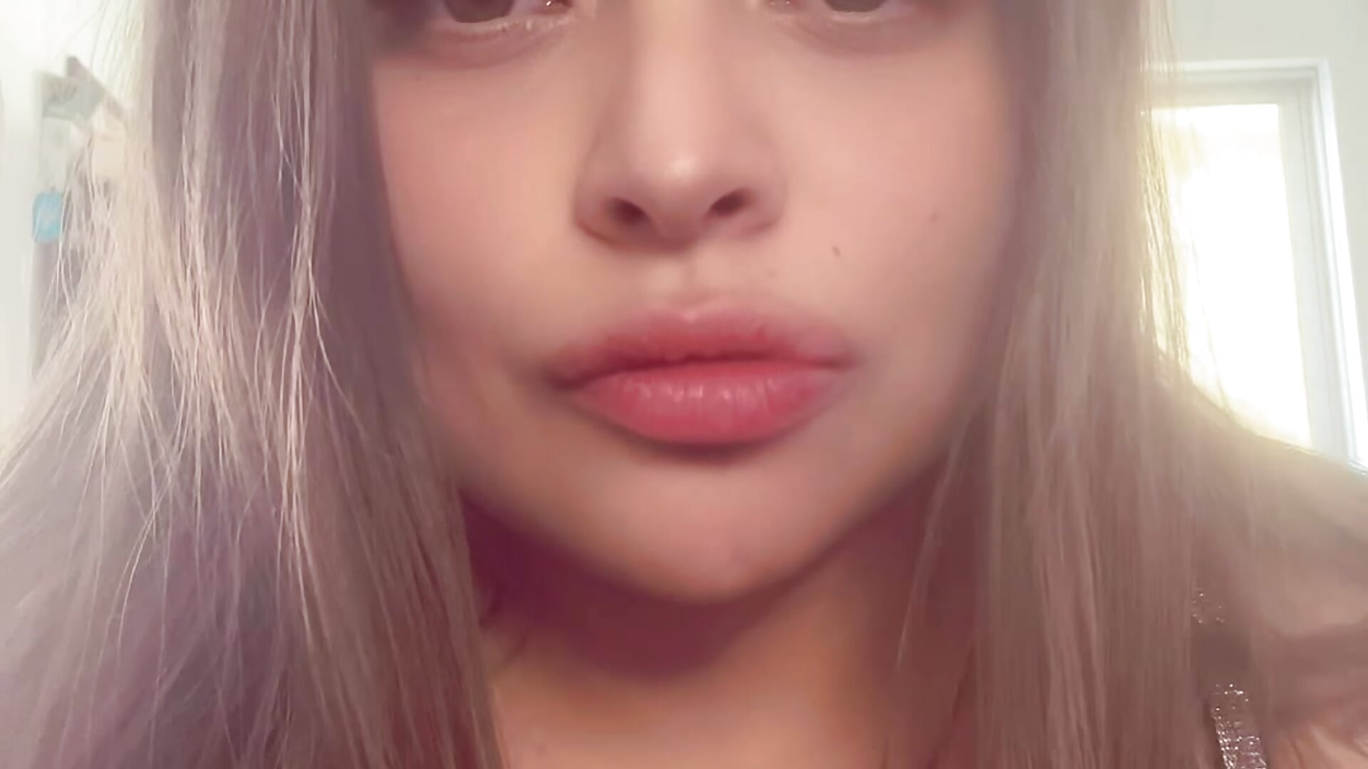 Sing 🙈 - video by Alex_flair cam model