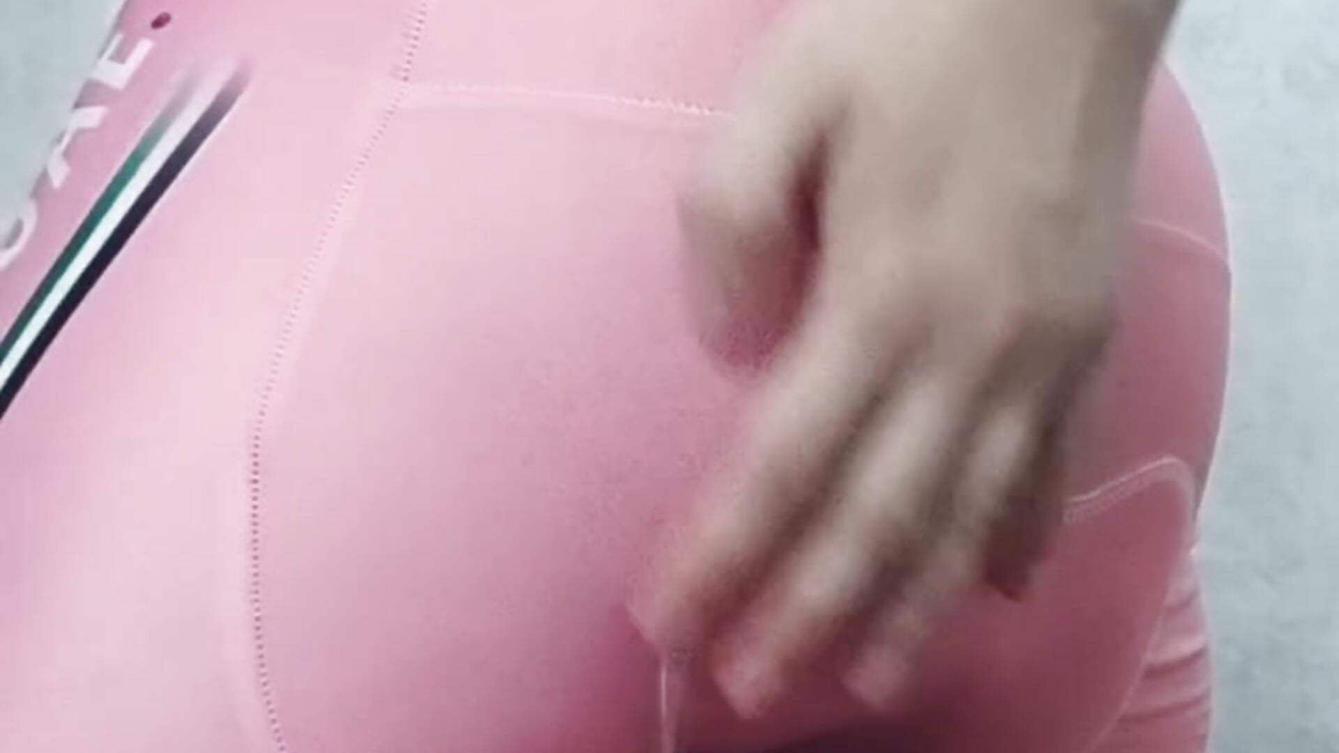 video_2024-06-19_00-37-44－カメラキャストのtailer_の動画