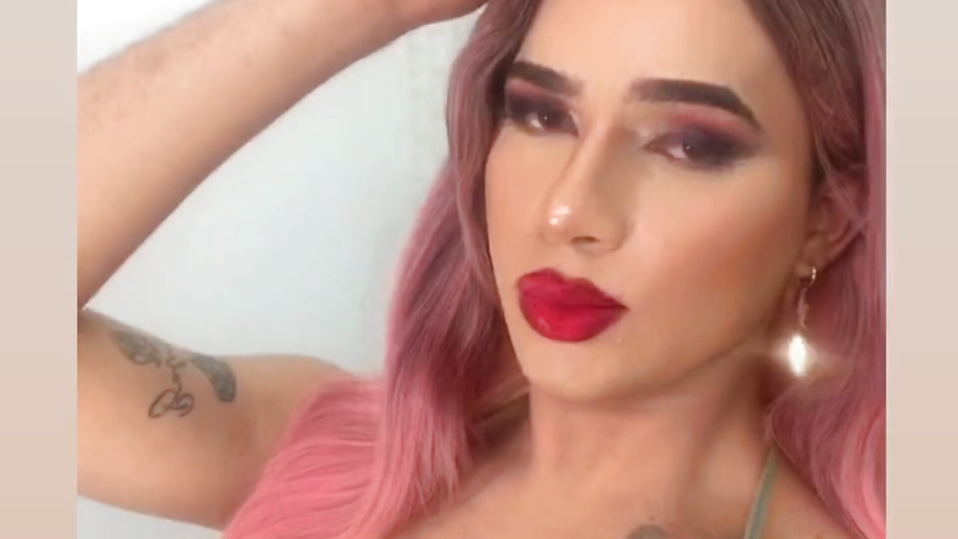 trim,400BEEE7-7A13-4A92-9D2C-03D458961979 - video by michelle_madison cam model