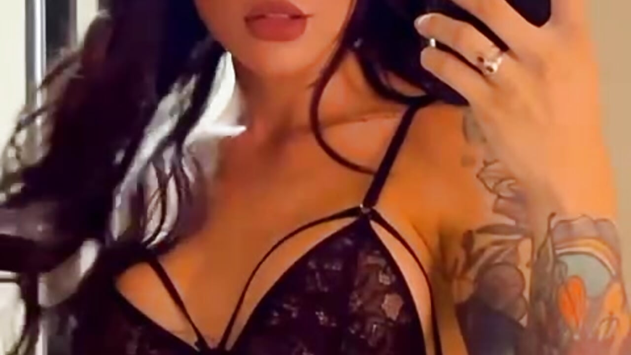BLACK DESIRE♥ - video by Ela_Doll_ cam model