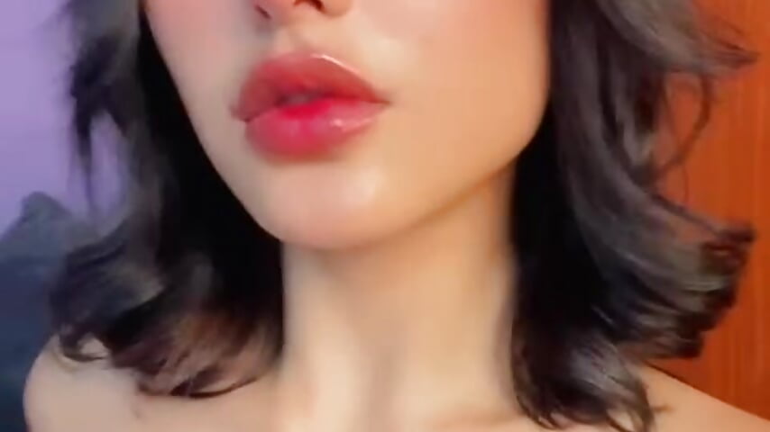 👄