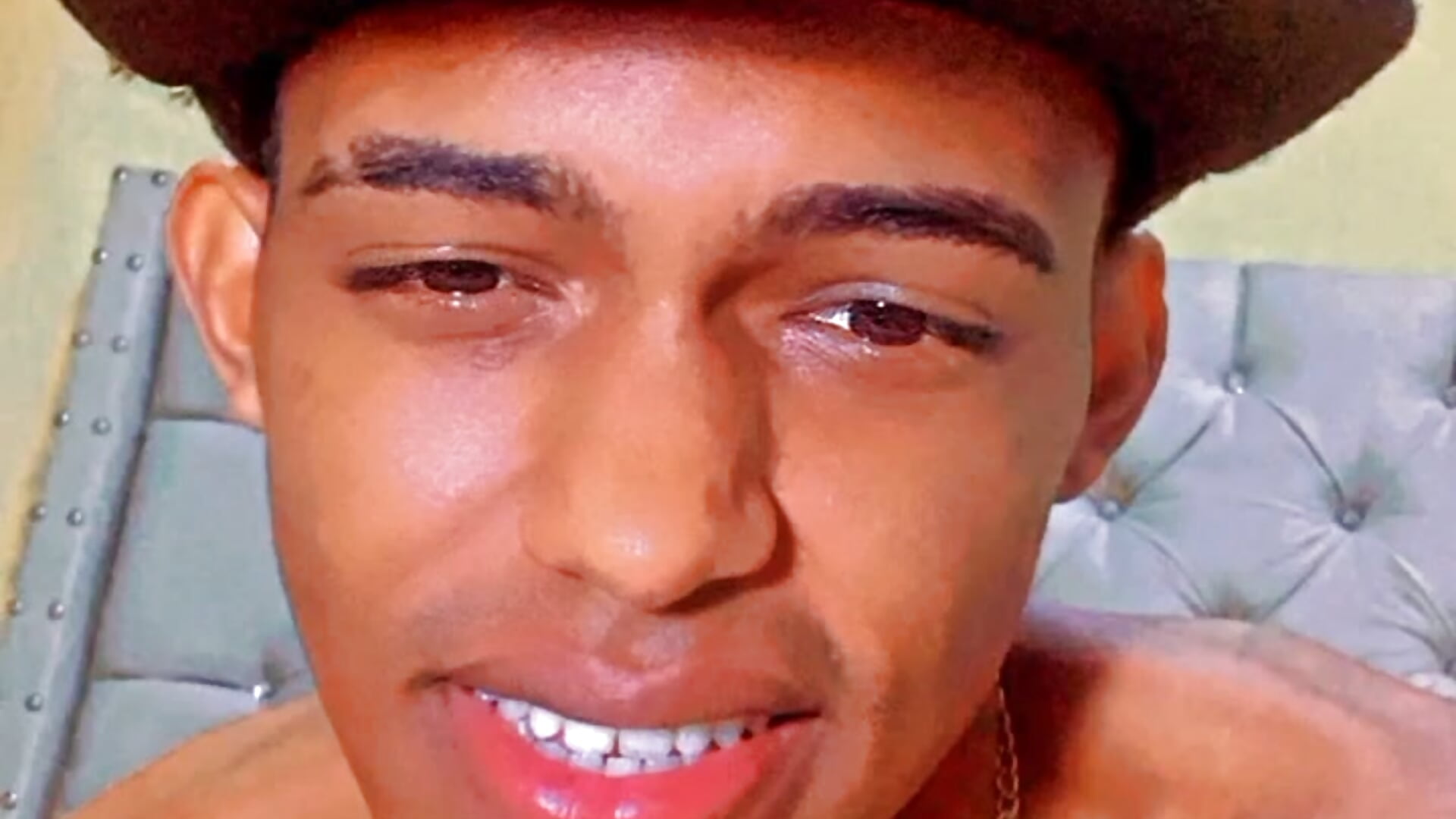 WhatsApp Video 2024-03-24 at 9,39,33 AM - video by yordi_1010 cam model