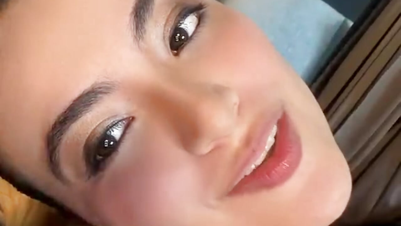 03/10 – video af IsabellaaJoness cam-model