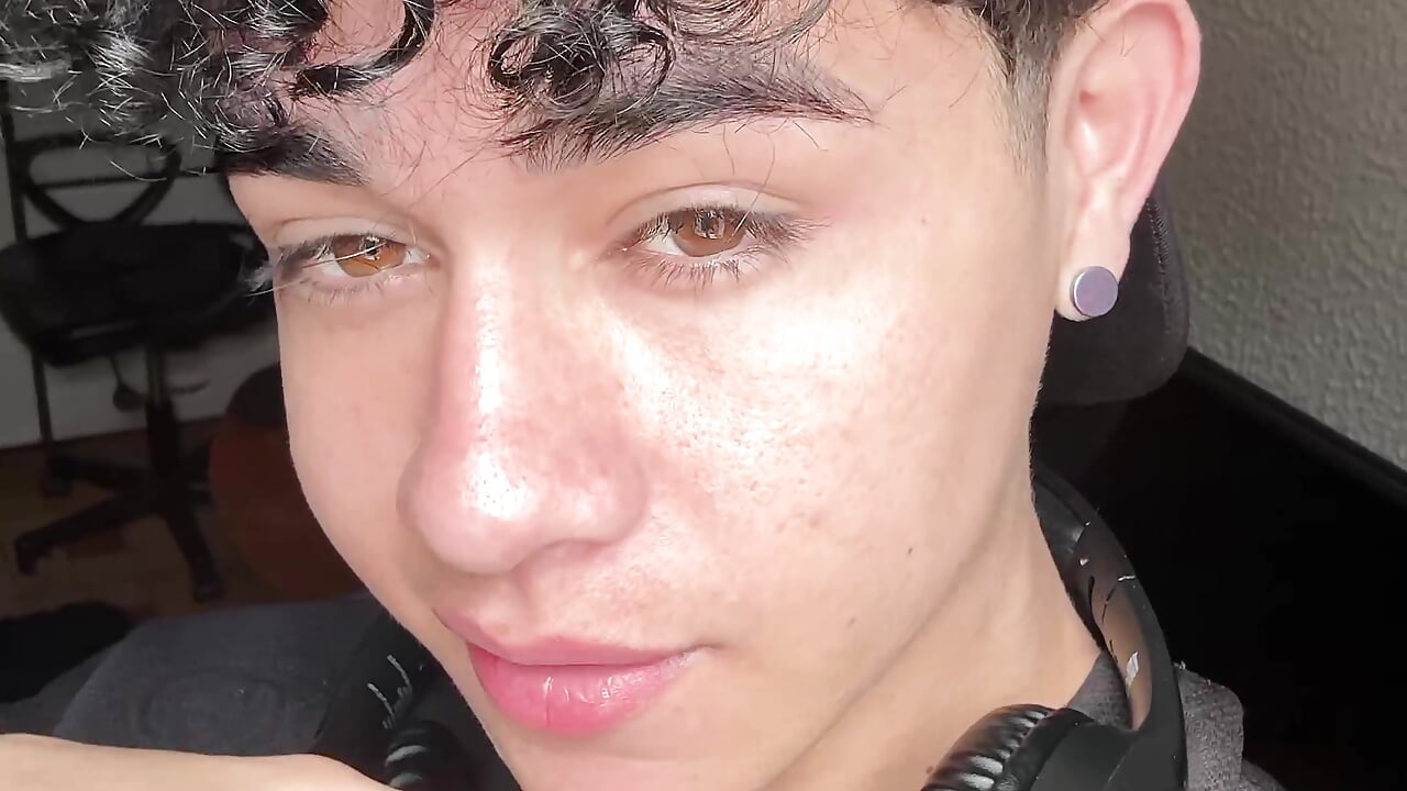 profile-intro-video-1782785961
