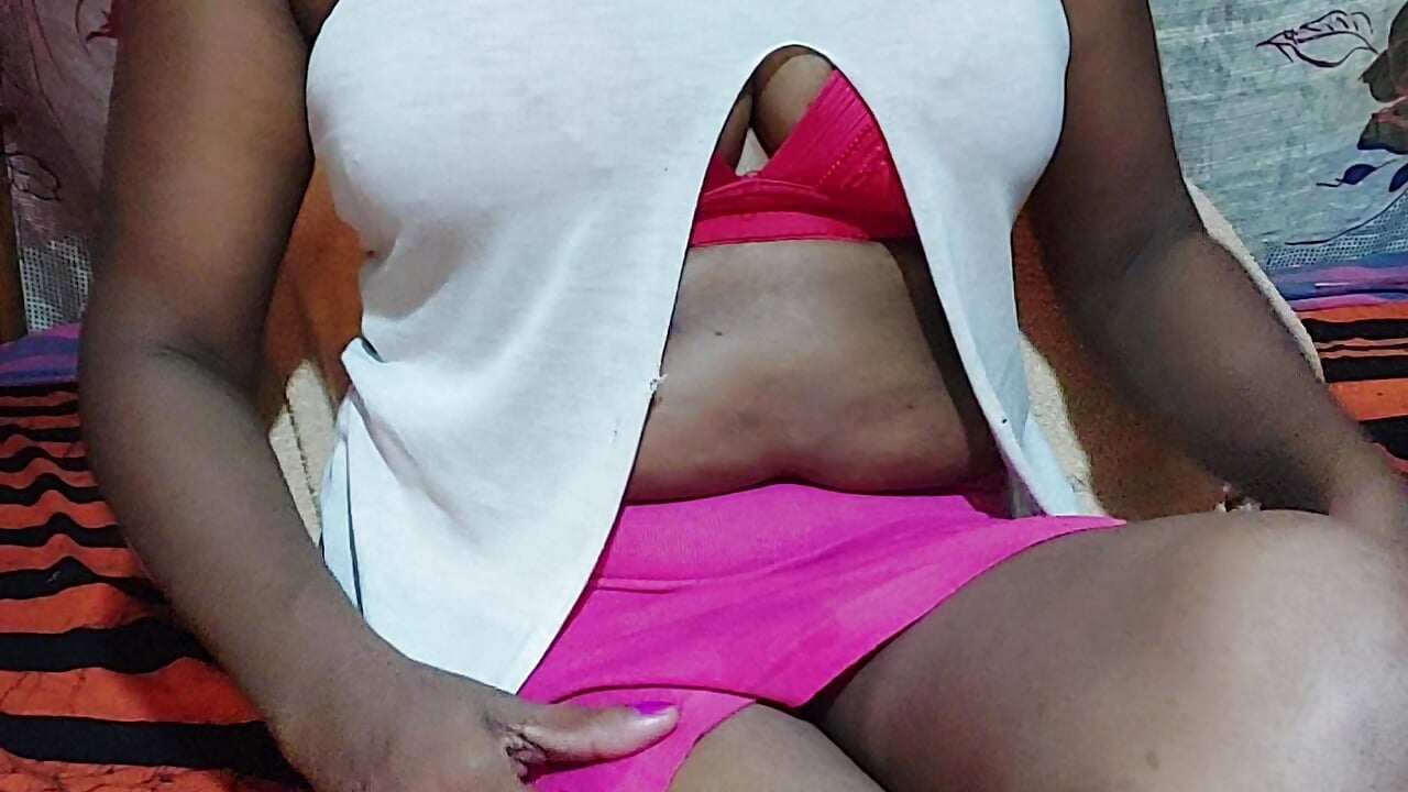 profile-intro-video-1740781378 – video af BE-Your-sister42 cam-model