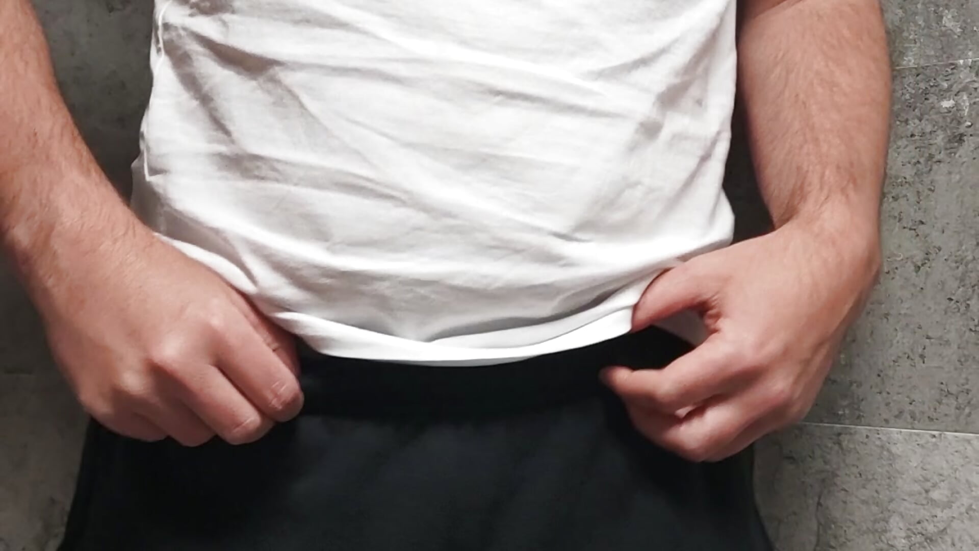 Before  my shower - video của người mẫu cam fikoivos