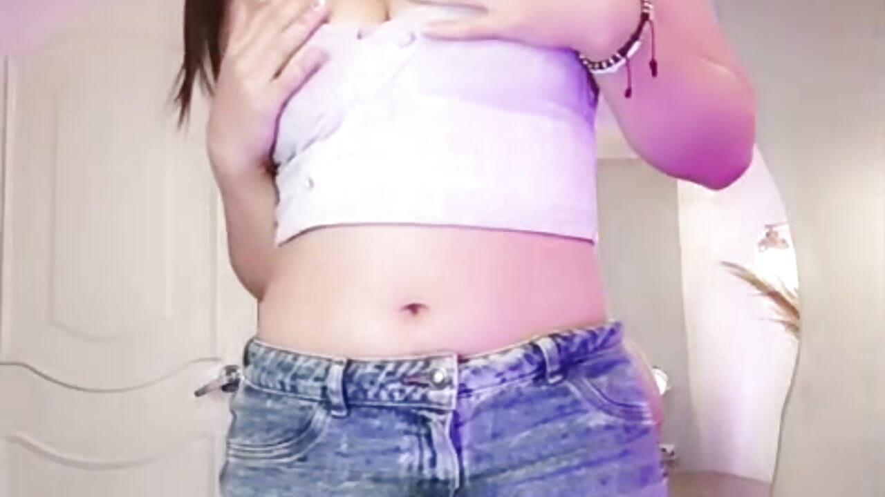 Well and dance with me 🌸 - video by katy_sweet19 cam model