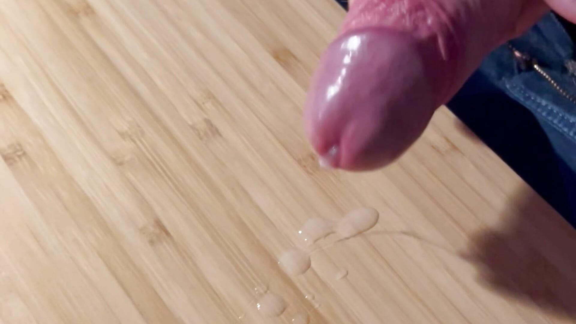 Cum－カメラキャストのJakeLaydonの動画